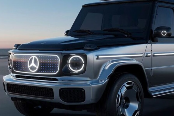 Tonight, Mercedes-Benz revealed the production version of the utterly electric G-Wagen at an expensive event in Franklin Canyon, a famous hiking area in the Hollywood Hills.