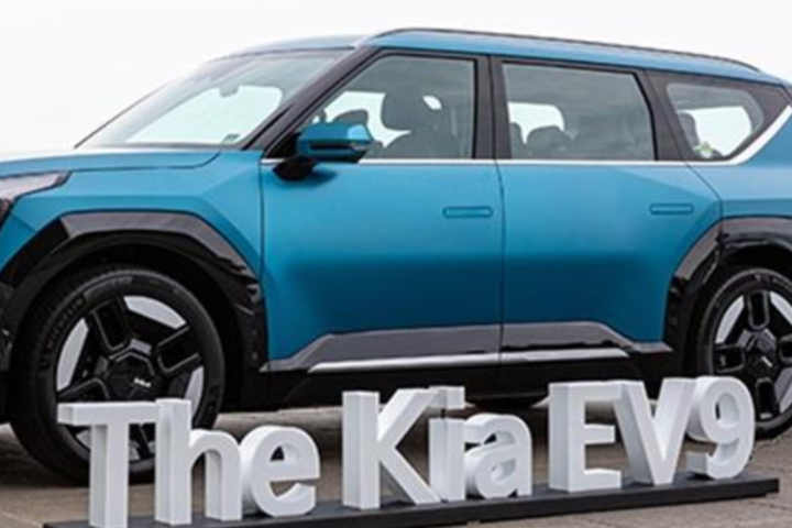 Kia has joined the electric SUV market with the EV9, aimed at American buyers who prefer three-row SUVs.