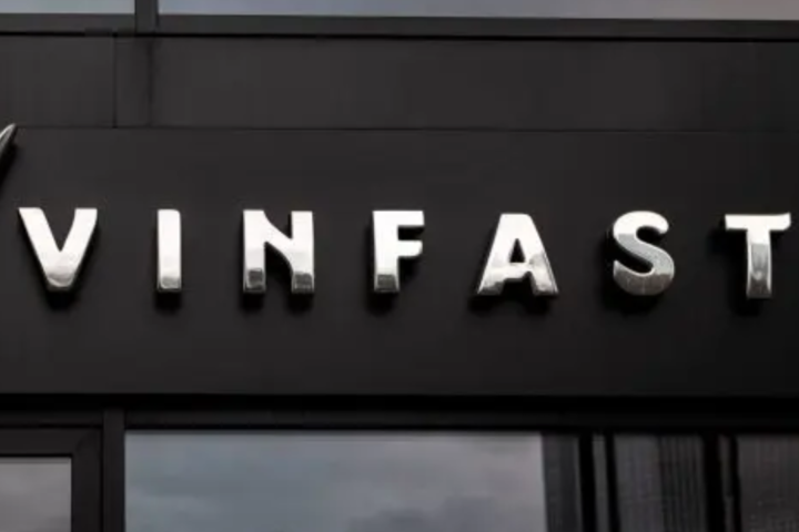 VinFast, a loss-making corporation, is considering further delaying a proposed $4 billion facility in North Carolina.