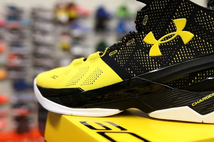 Under Armour said on Friday that it had decided to pay $434 million to reimburse a 2017 class action case blaming the sports apparel maker of cheating shareholders about its earnings growth to meet Wall Street predictions.