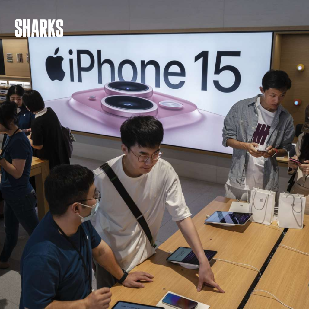 Apple continues to confront obstacles in establishing a strong presence in the Chinese smartphone market.