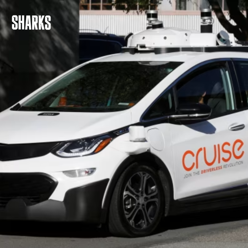 Uber Technologies Inc. intends to integrate self-driving cars from Cruise LLC into its ride-hailing network beginning next year.