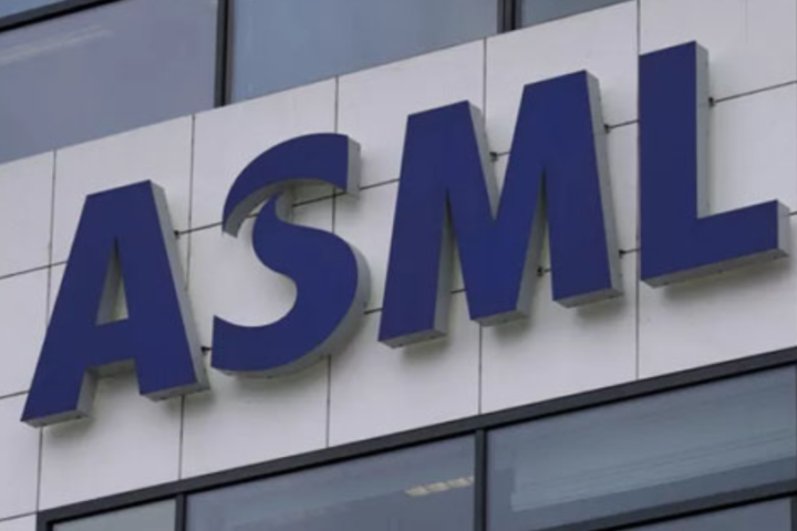 The primary producer of computer chips in the nation, ASML, will have its financial interests closely examined by the Dutch government.